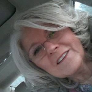 Meet your Posher, Trina